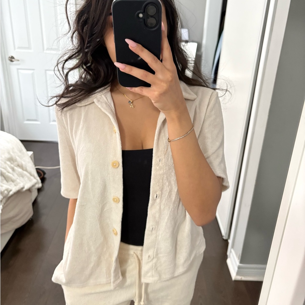 NWOT Aritzia Wilfred Free Sunny Shirt (Part of Matching Set) - Picture 3 of 6
